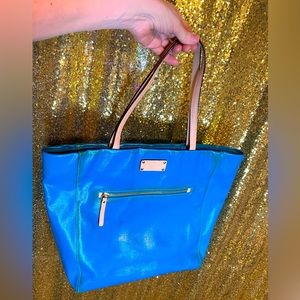 Kate Spade’s Blue Polyvinyl Coated Durable Tote w Genuine Leather Trim